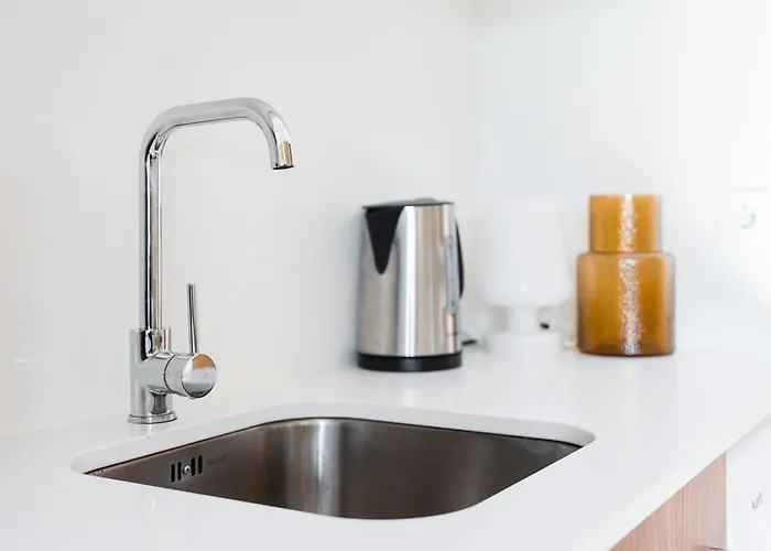 Guestready - Spacious And Modern W/ Skylight * Porto