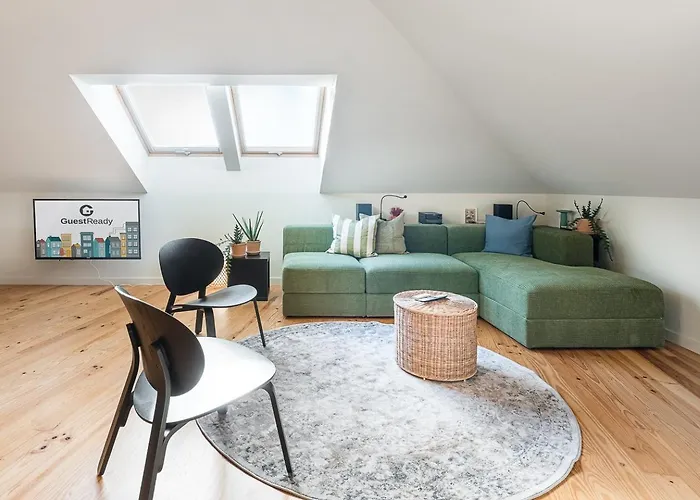 Guestready - Spacious And Modern W/ Skylight Lejlighed *